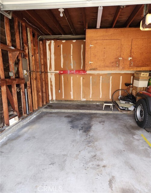 Building Photo - 16551 Le Grande Ln
