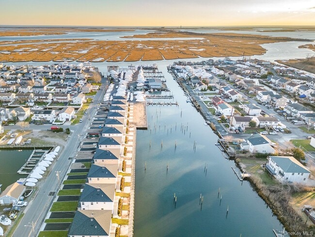 Building Photo - 2812 Ocean Ave