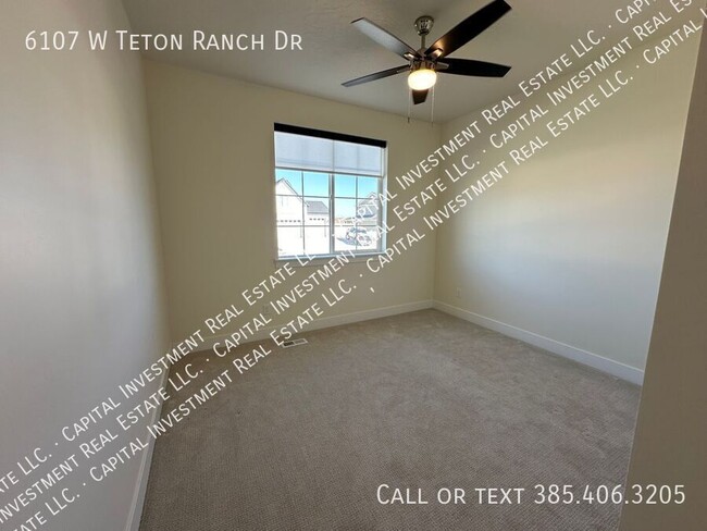 Building Photo - 6107 W Teton Ranch Dr