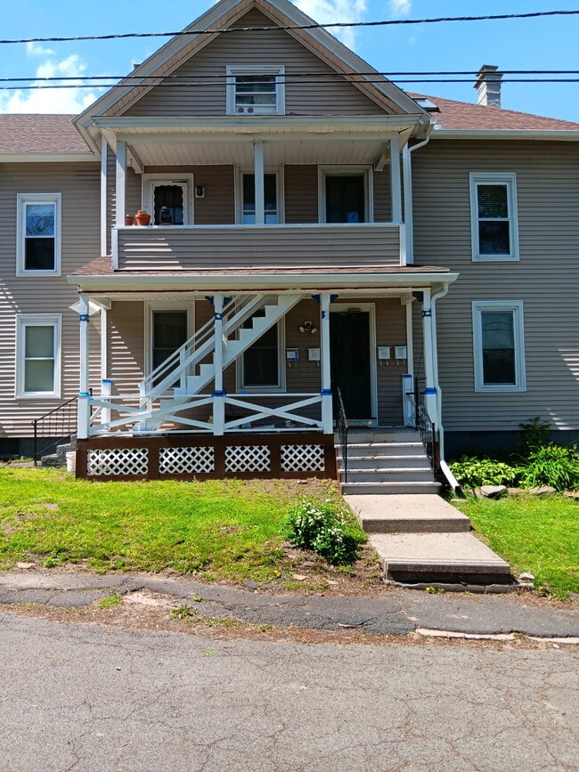 Building Photo - 162 Prospect Ave