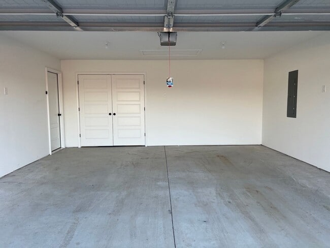 Building Photo - New Beginnings start with AMRR