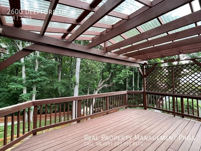 Building Photo - 2600 Deepford Dr