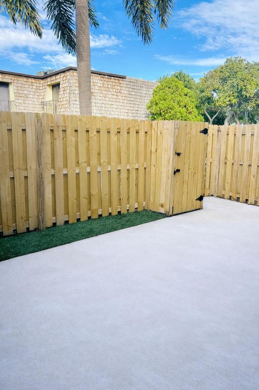 Building Photo - 31 Lake Arbor Dr