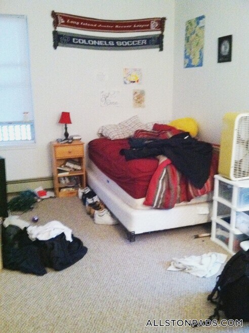 Building Photo - 58 Mansfield St