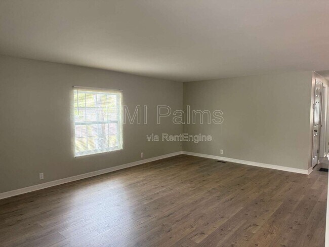 Building Photo - 17719 Carthage Ave