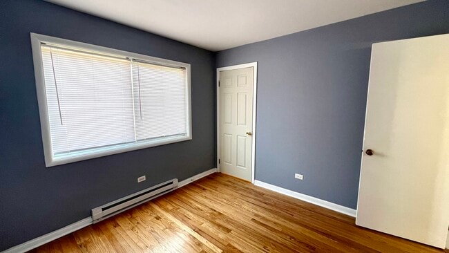 Building Photo - 9106 S Halsted St