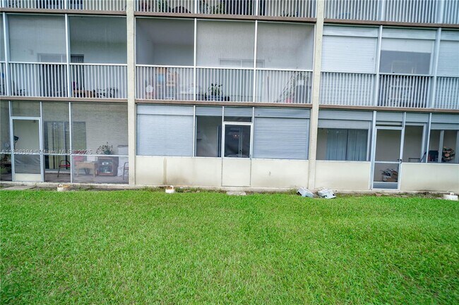 Building Photo - 101 SW 132nd Way