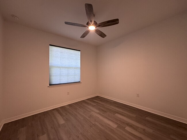 Building Photo - 11626 Parrotfish St