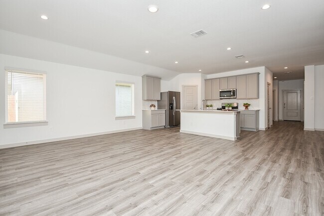 Building Photo - 7827 Sleek Flock Ln