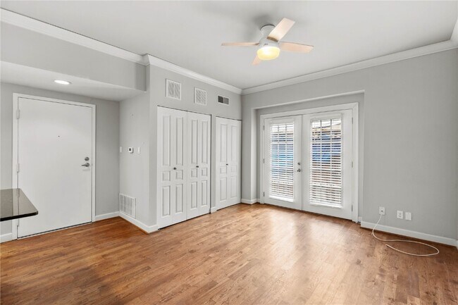 Building Photo - 5675 Waterman Blvd