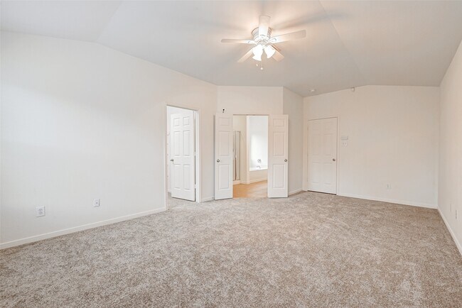 Building Photo - 18218 Barkers Green Way