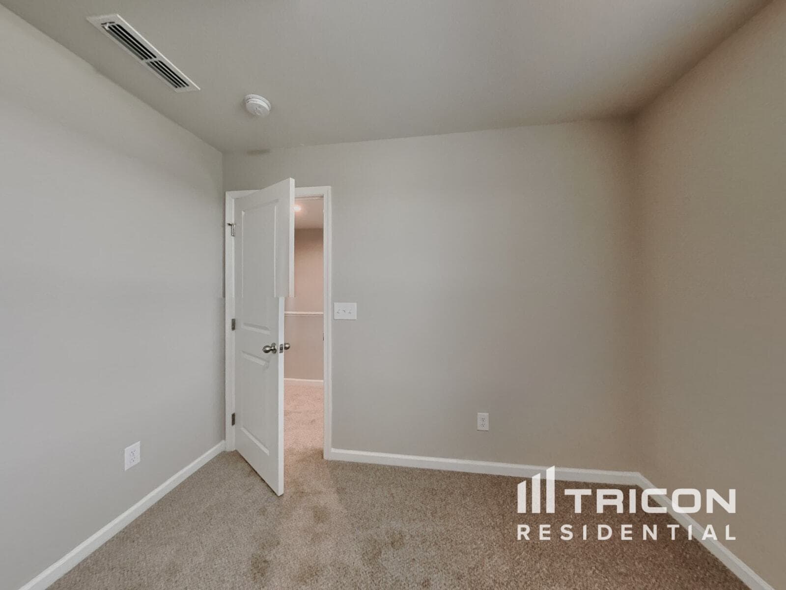 Building Photo - 16 Powder Ct