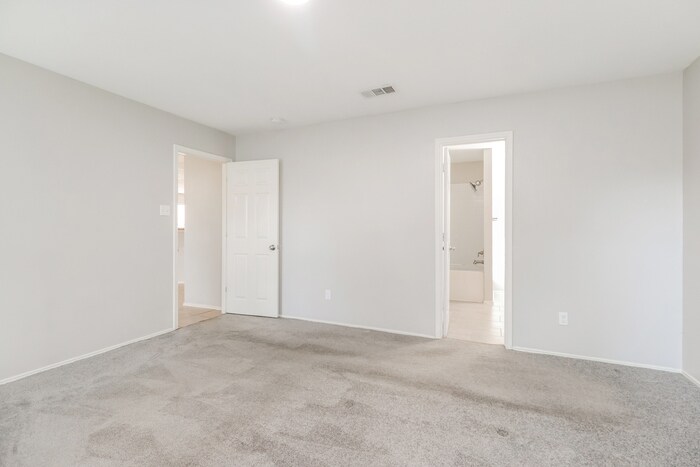 Building Photo - 3723 Nutwood Ln