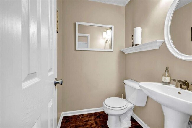 Building Photo - 1903 Cobblestone Ct