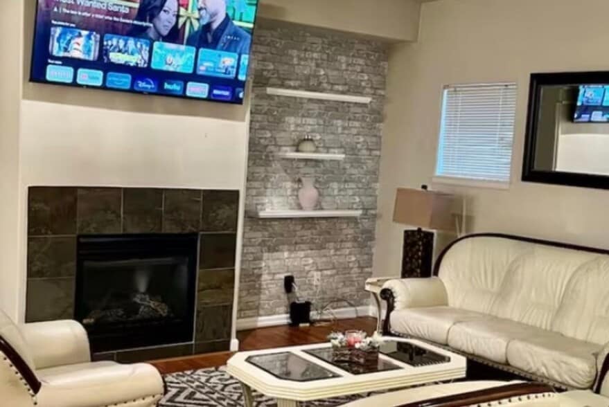 Building Photo - 19129 SW Zoe Ln