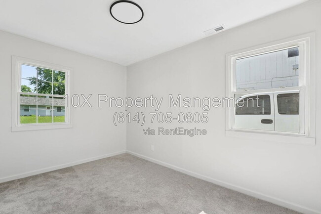 Building Photo - 4517 St Rita Ln