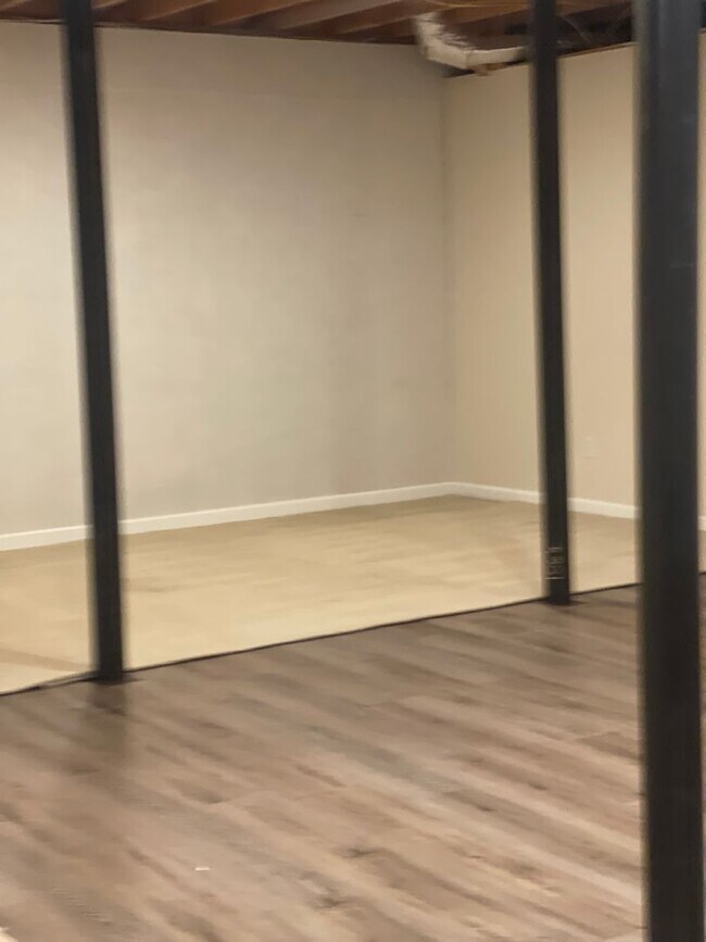 Building Photo - Beautiful Brick Ranch with basement