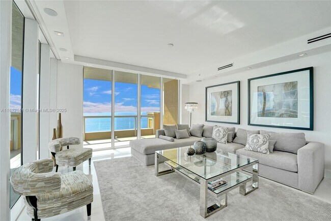 Building Photo - 17875 Collins Ave
