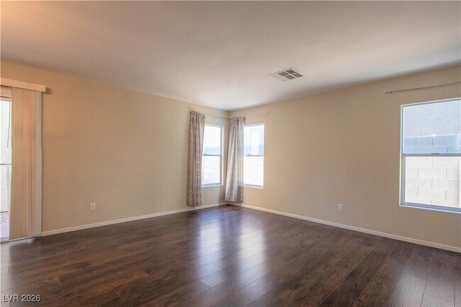 Building Photo - 1139 Orchard View St