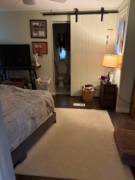 Building Photo - 20 Stanley St