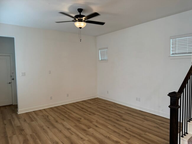 Building Photo - 1508 Rose Willow Wy