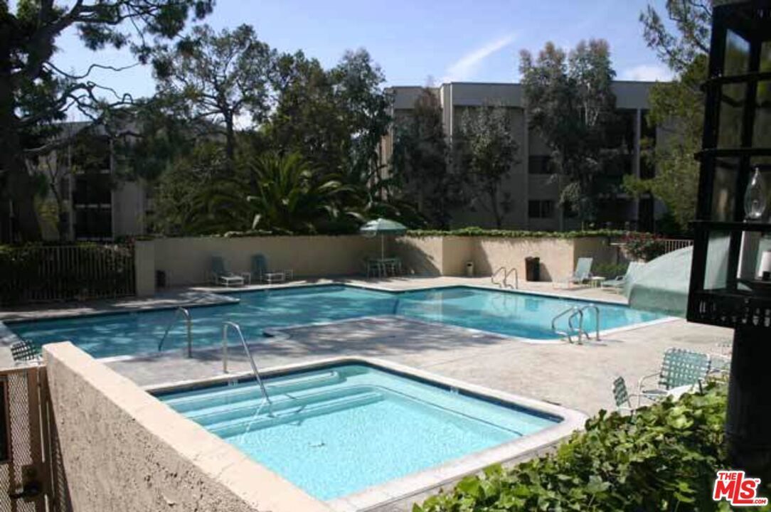 Building Photo - 3113 Raintree Cir