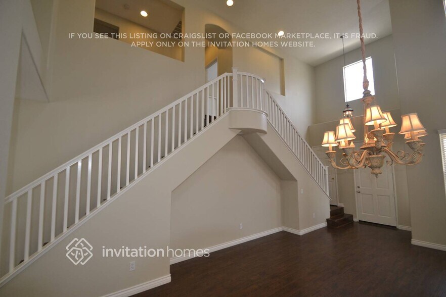 Building Photo - 22830 Oak Knoll Dr