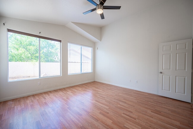 Building Photo - 356 Blackstone River Ave