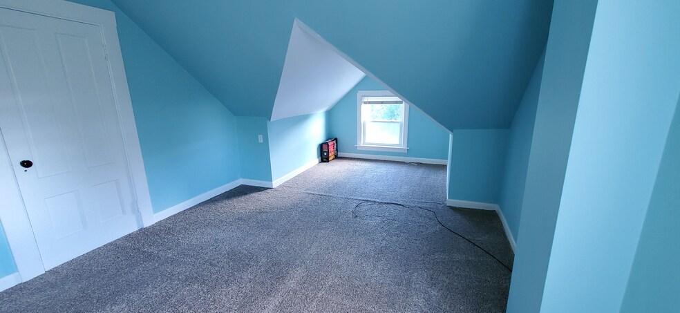 Building Photo - 40 Fairmount St