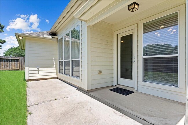 Building Photo - 11047 Pierce Valley Dr