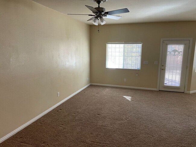 Building Photo - REALLY NICE HOME    NEVADA RANCH estates