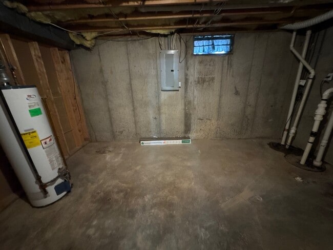 Building Photo - 4402 Dellafay Dr