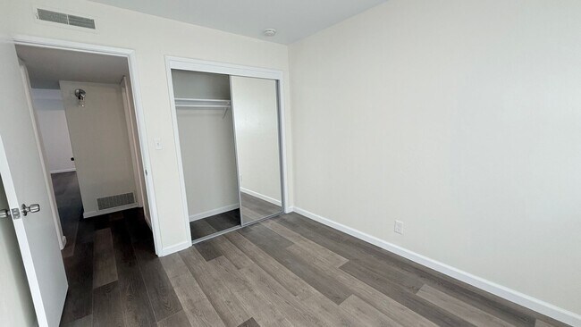 Building Photo - 14723 Martell Ave