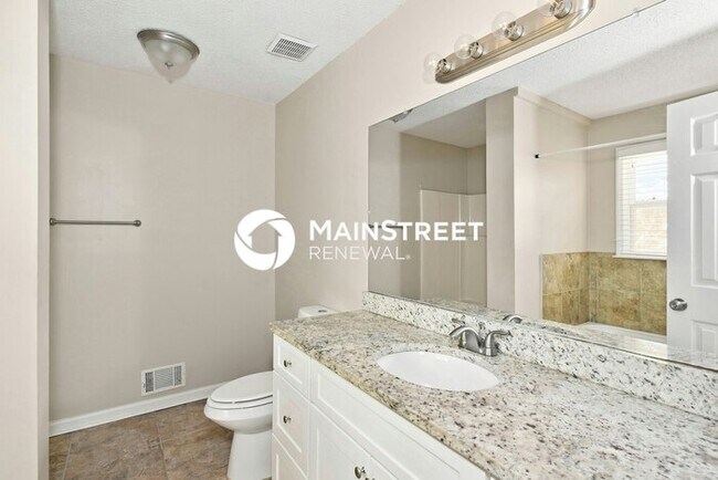 Building Photo - 3 Bedroom Pet-Friendly Home in Marietta, GA with Main Street Renewal