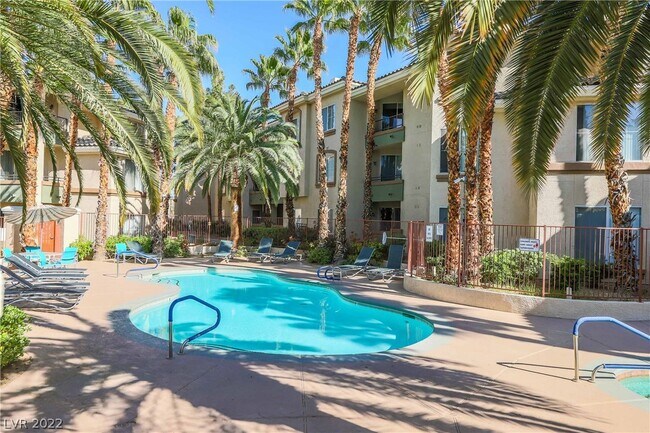 Building Photo - 7131 S Durango Dr