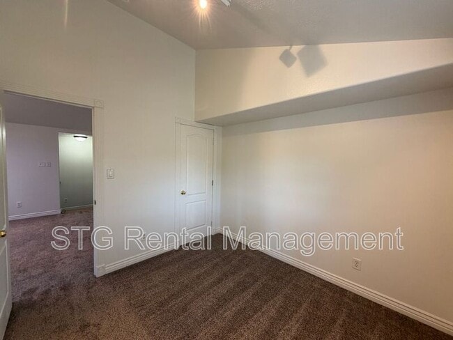 Building Photo - 135 N 350 W