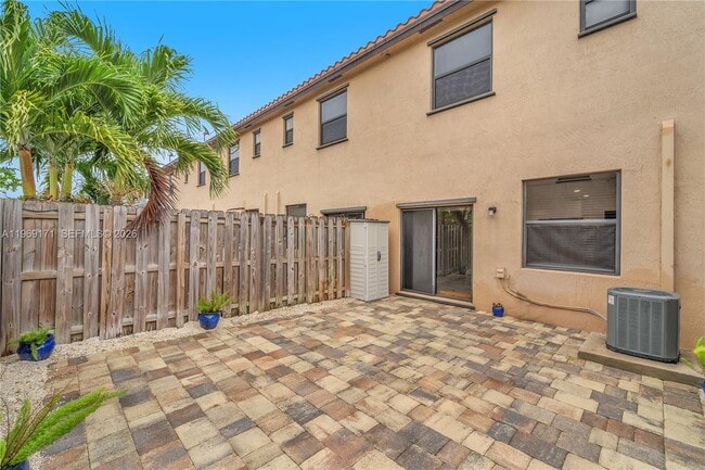 Building Photo - 11563 SW 248th Ln