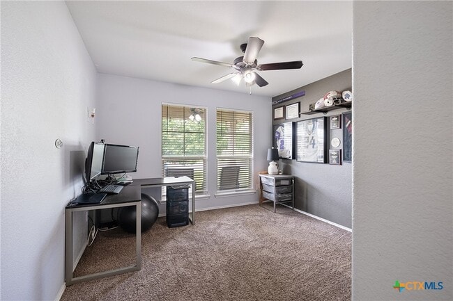 Building Photo - 5541 Perdita Dr