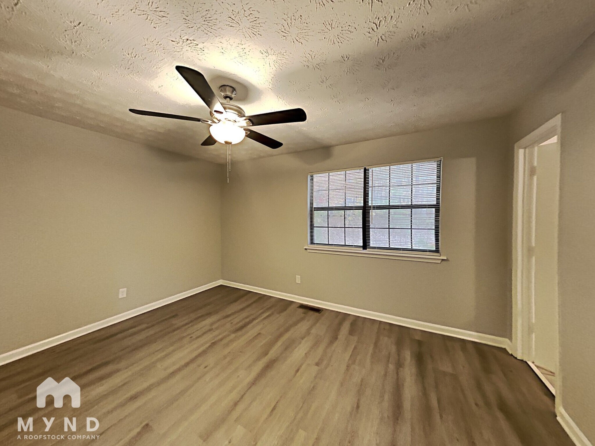 Building Photo - 2682 Winding Creek Dr