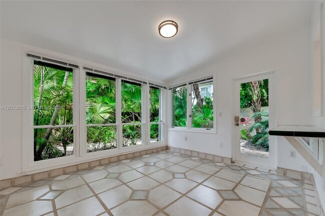 Building Photo - 3797 El Prado Blvd