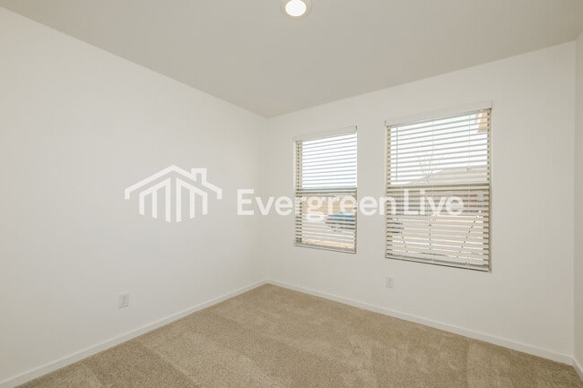 Building Photo - 12528 Huntington Rdg Wy