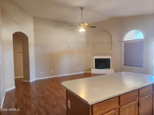 Building Photo - 4790 W Tulsa St