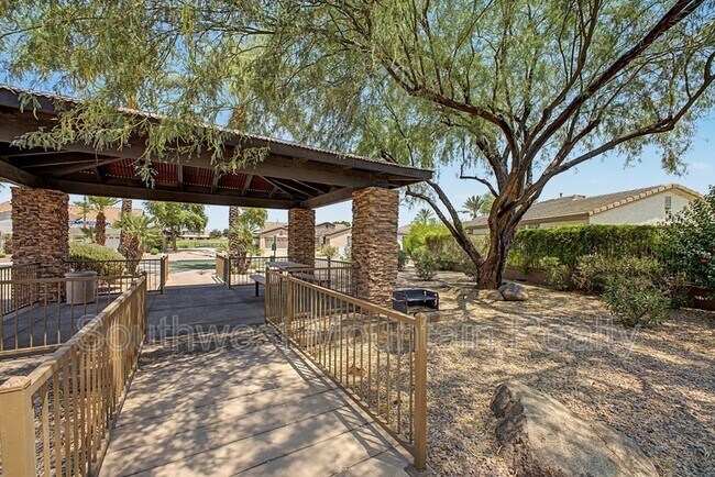 Building Photo - 4265 E Azalea Dr