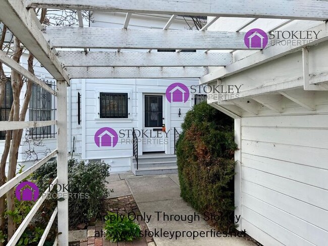 Building Photo - 508 F St