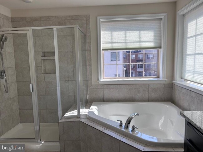 Building Photo - 9623 Smithview Pl