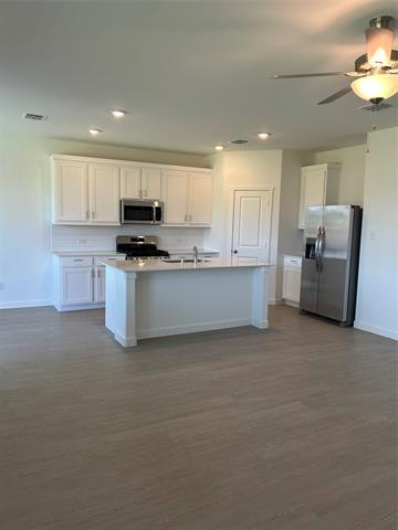 Building Photo - 1520 Fearless Ln