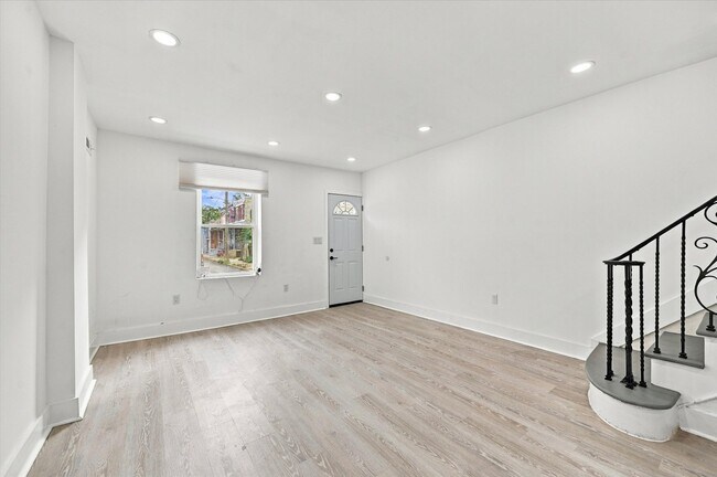 Building Photo - 1224 N St Bernard St