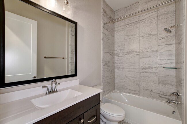 Building Photo - 21131 Melshell Dr