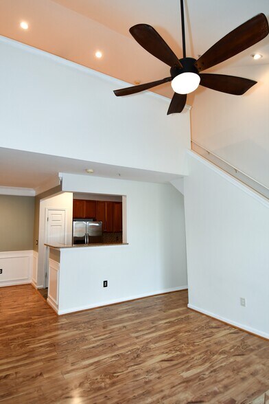 Building Photo - 11322 Westbrook Mill Ln