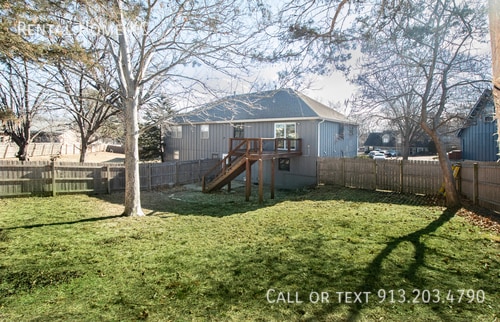 Building Photo - 10186 Haskins-